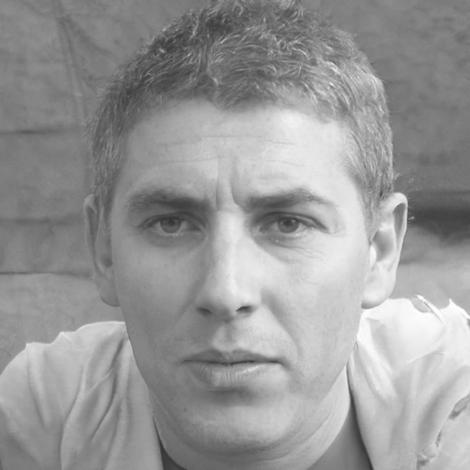 Ritratto professionale di Matteo Santangelo